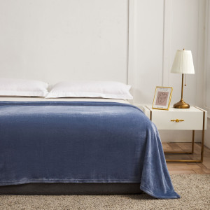 Patura pat, Caressa 221, 200 x 220 cm, poliester, albastru