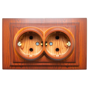 Priza schuko dubla Mono Electric Larissa, incastrata, contact de protectie, rama inclusa, cires